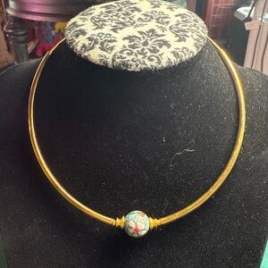 Elegant‎ Gold Choker Necklace with Floral Bead